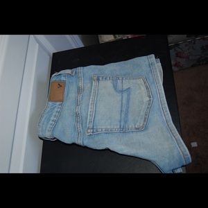 American Eagle shorts 🌻